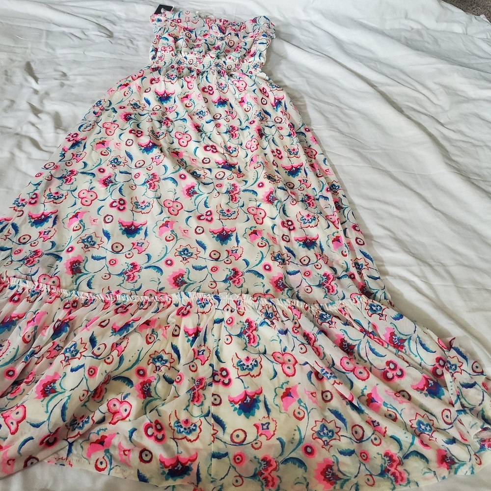 Dress - Picture 12 of 15